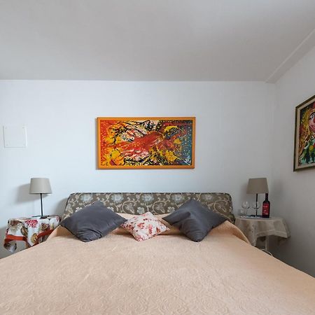 Villa Iscla Maison D'Hotes อีสเกีย ภายนอก รูปภาพ