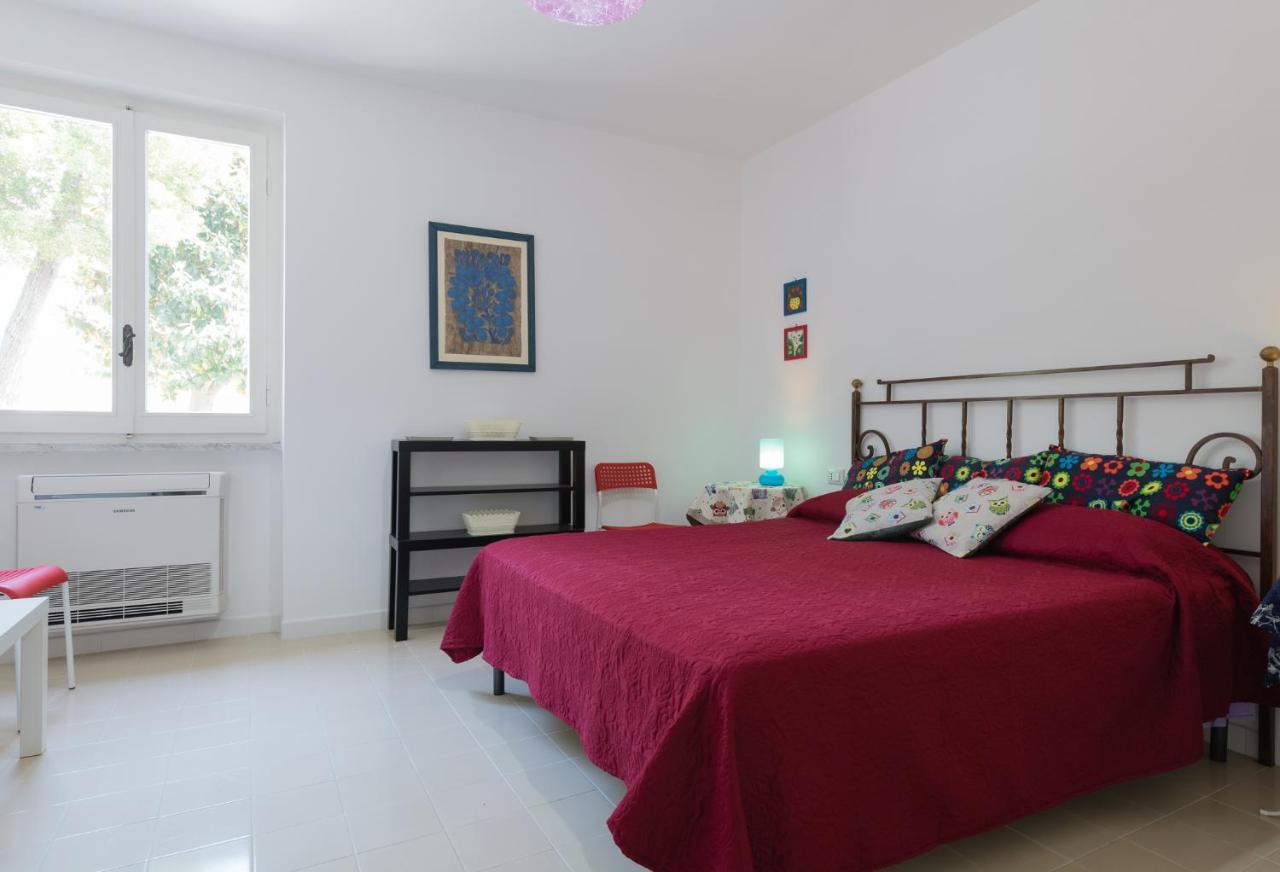 Villa Iscla Maison D'Hotes อีสเกีย ภายนอก รูปภาพ